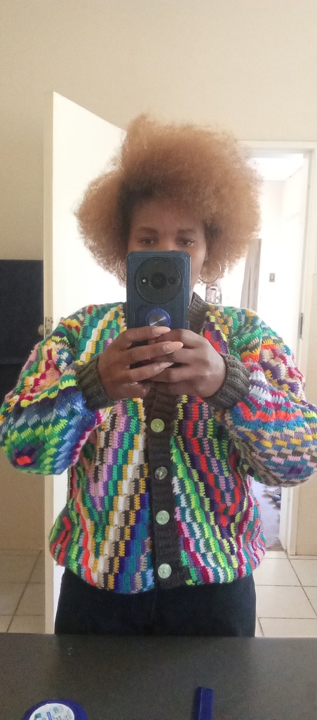 Thamie unisex cardigan